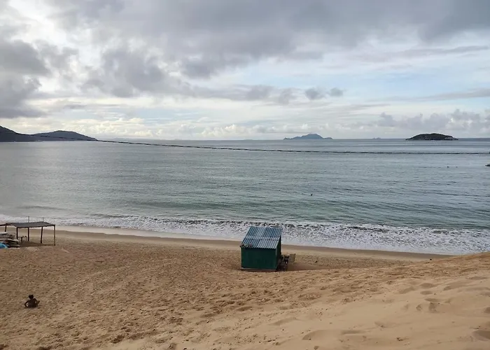 Apartamento confortável com piscina e churrasqueira