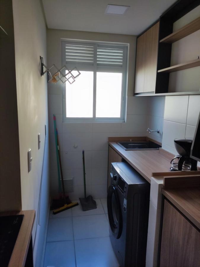 Confortável Com Piscina E Churrasqueira Apartamento *