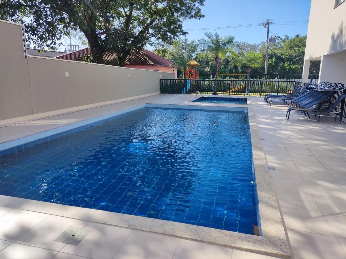 Confortável Com Piscina E Churrasqueira Apartamento *